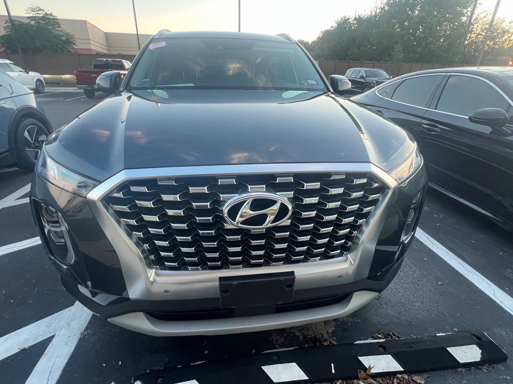 Used 2020 Hyundai Palisade SEL FWD image 2