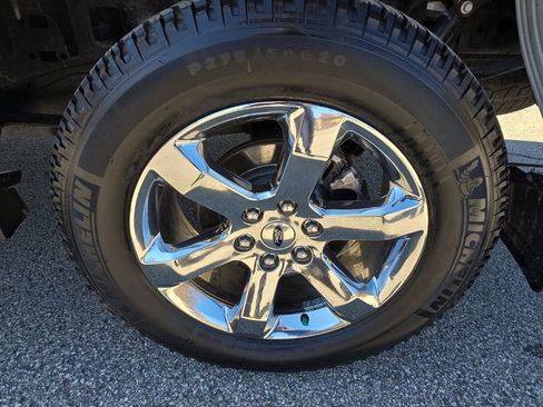 Certified 2022 Ford F150 XLT w/ Equipment Group 302A High image 11