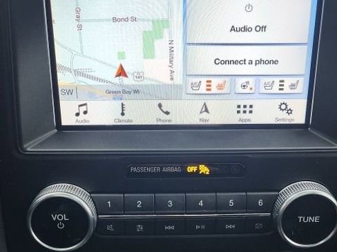 Used 2018 Ford Expedition Platinum image 6