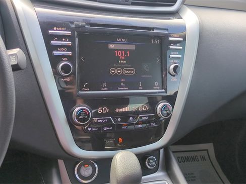 Used 2019 Nissan Murano S image 15