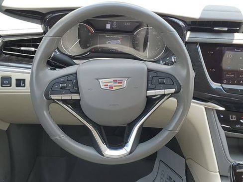 Certified 2022 Cadillac XT6 Premium Luxury AWD/4WD image 26