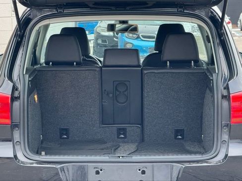 Used 2016 Volkswagen Tiguan S image 31