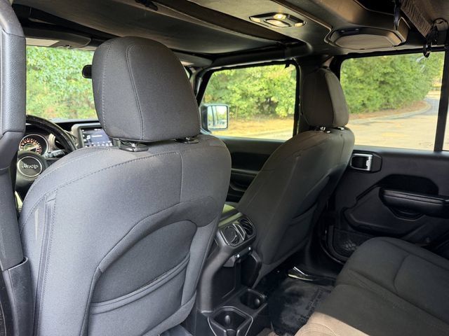 Used 2020 Jeep Wrangler Unlimited Sport AWD/4WD image 19