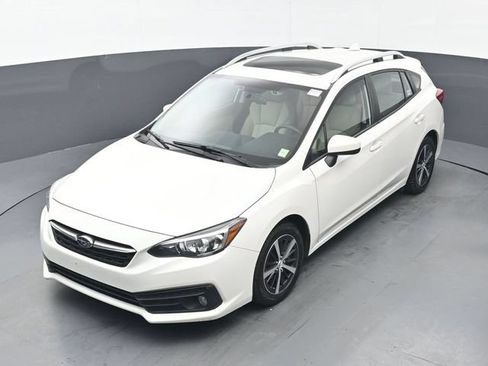 Used 2022 Subaru Impreza 2.0i Premium AWD/4WD image 38