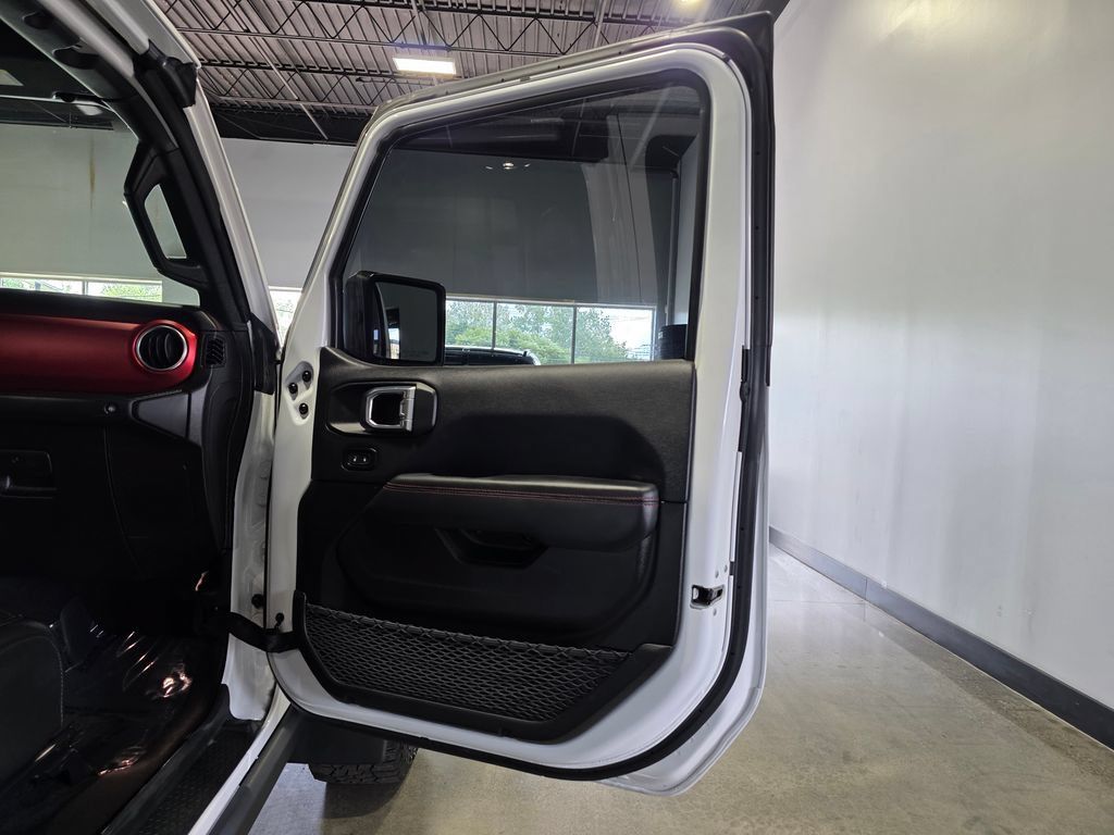 Used 2023 Jeep Gladiator Rubicon w/ LED Lighting Group AWD/4WD image 19