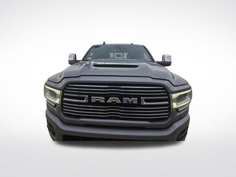 Used 2024 RAM 2500 Laramie w/ Sport Appearance Package AWD/4WD image 11