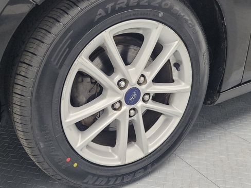 Used 2018 Ford Focus SE image 31