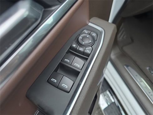 New 2025 GMC Sierra 2500 Denali w/ Denali Reserve Package image 18