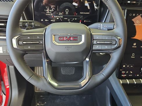Used 2026 GMC Terrain AT4 w/ Technology Package II AWD/4WD image 21