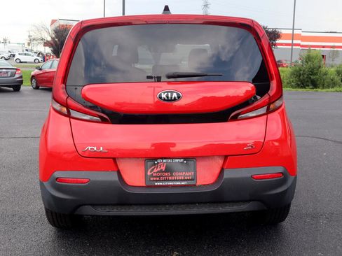 Used 2020 Kia Soul S image 28