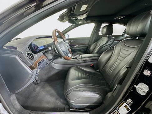 Used 2020 Mercedes-Benz S 560 Sedan image 13