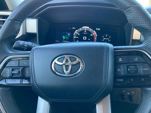 Used 2024 Toyota Tundra Limited image 18