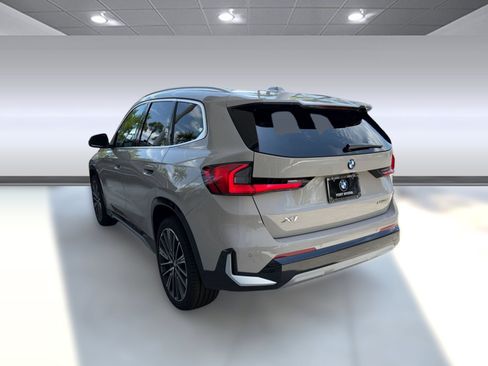 Used 2026 BMW X1 xDrive28i w/ Technology Package AWD/4WD image 3
