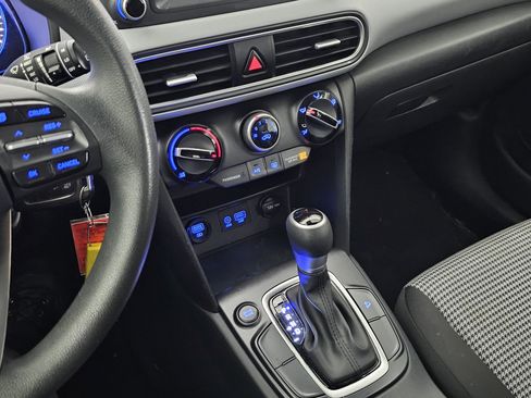 Used 2020 Hyundai Kona SE image 26