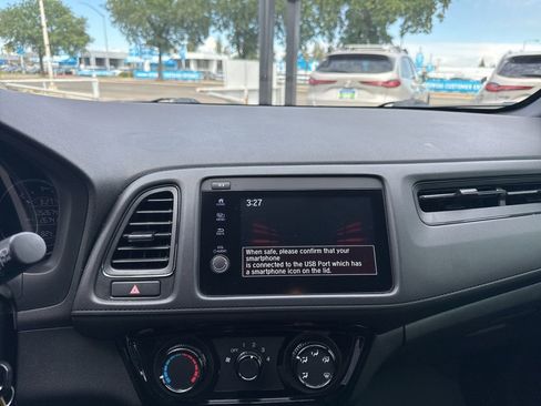 Used 2022 Honda HR-V Sport image 13