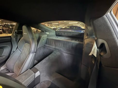 Certified 2026 Porsche 911 GT3 RWD image 19
