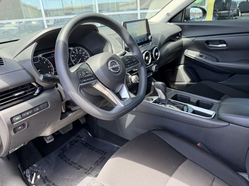 Used 2025 Nissan Sentra SV FWD image 29