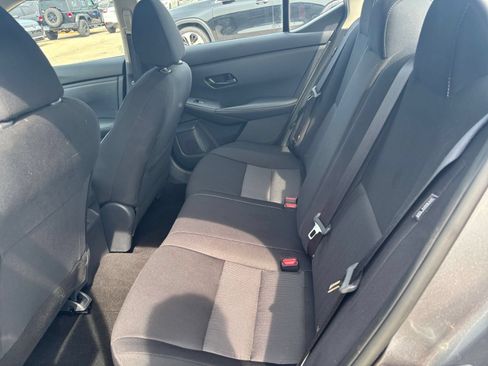 Used 2025 Nissan Sentra SV FWD image 23