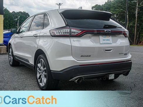 Used 2017 Ford Edge Titanium w/ Technology Package FWD image 13