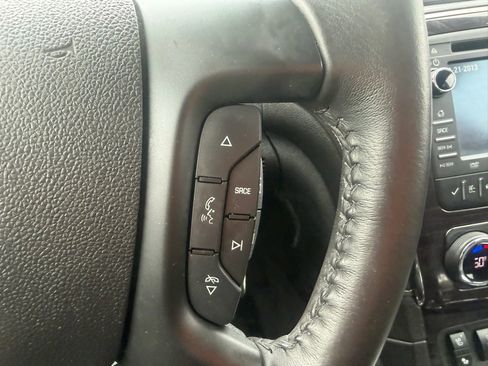 Used 2017 Buick Enclave Premium w/ Experience Buick Package AWD/4WD image 11