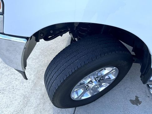 Used 2024 RAM 2500 Big Horn image 23