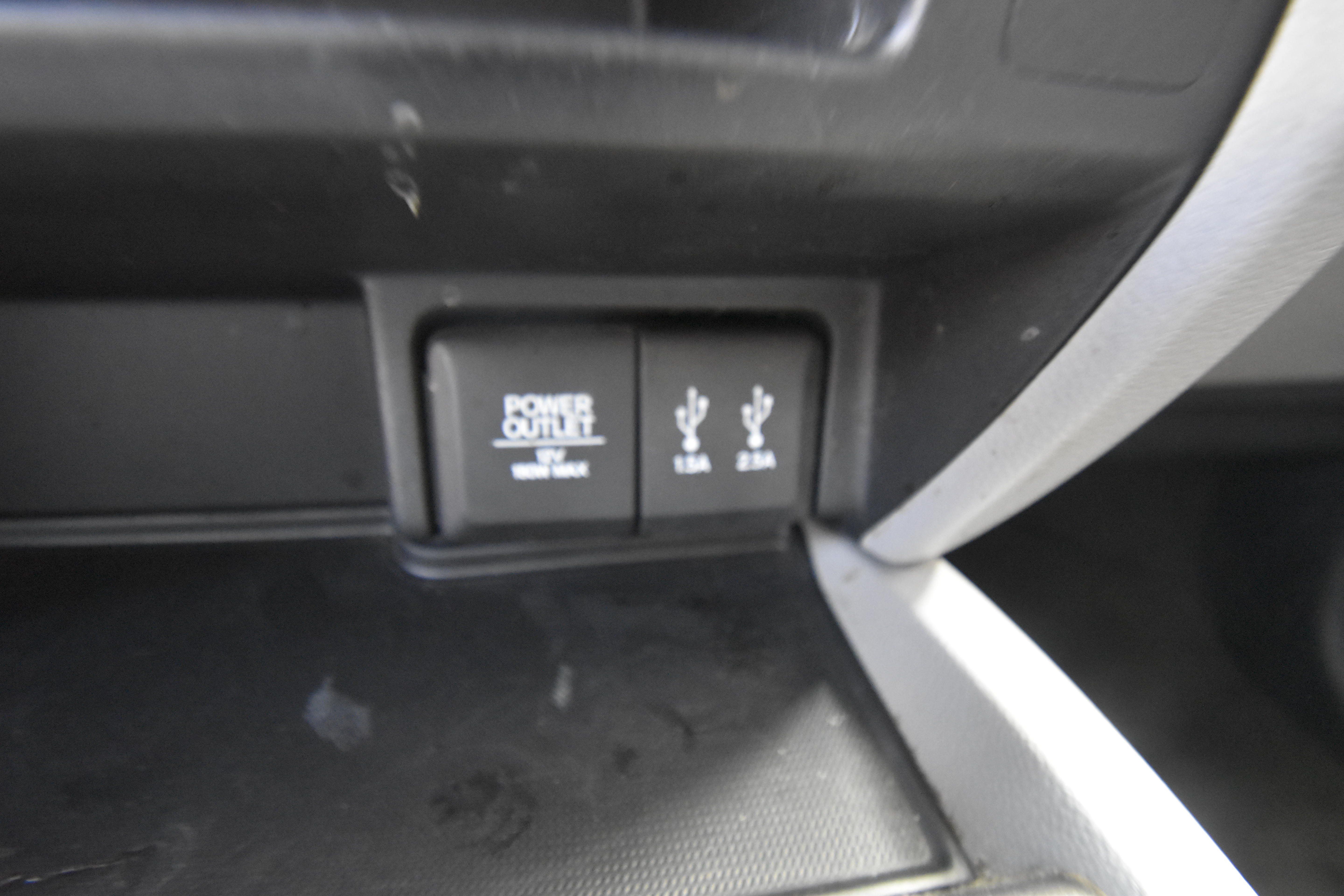 Used 2016 Honda Pilot EX image 8