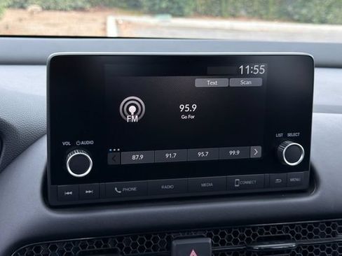 Certified 2024 Honda HR-V LX image 22