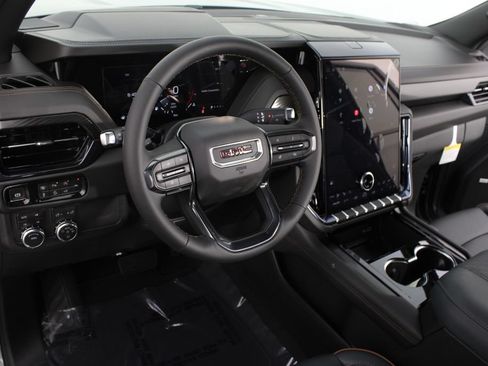 New 2026 GMC Yukon XL AT4 AWD/4WD image 10