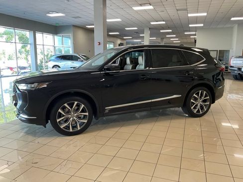 Certified 2024 Acura MDX SH-AWD w/ Technology Package image 4