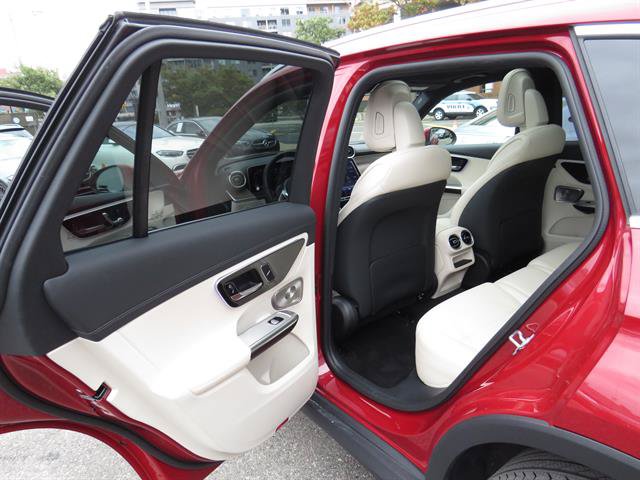 Certified 2024 Mercedes-Benz GLC 300 4MATIC image 23
