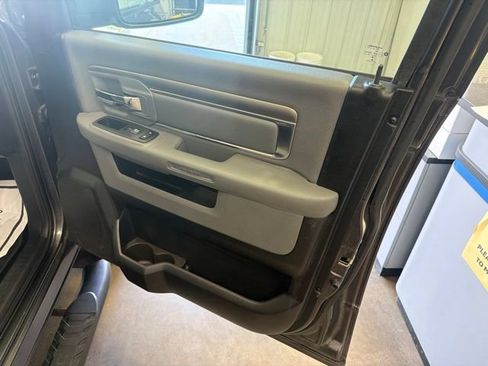 Used 2017 RAM 1500 Big Horn AWD/4WD image 24