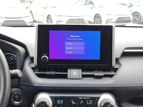 Certified 2024 Toyota RAV4 SE AWD/4WD image 18