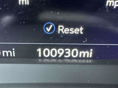 Used 2023 Cadillac XT6 Premium Luxury w/ Platinum Package image 39