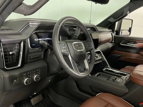 Used 2026 GMC Sierra 2500 Denali Ultimate w/ Snow Plow Prep/Camper Package AWD/4WD image 20