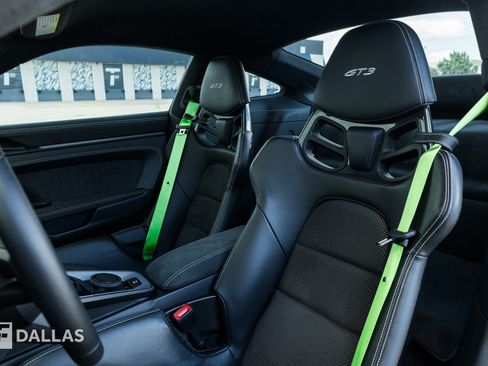 Used 2022 Porsche 911 GT3 RWD image 3