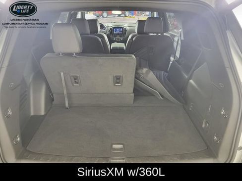 Used 2024 Chevrolet Traverse LT AWD/4WD image 15
