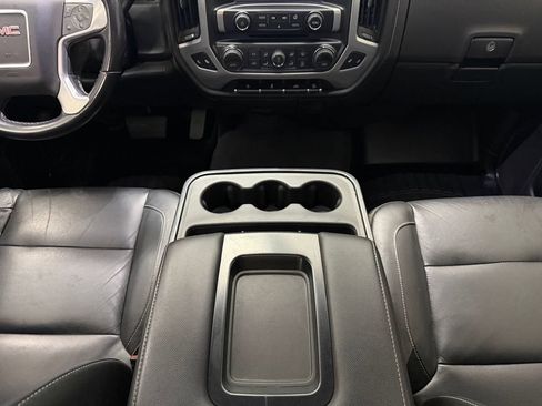Used 2019 GMC Sierra 2500 SLT w/ Suspension Package, Off-Road AWD/4WD image 15