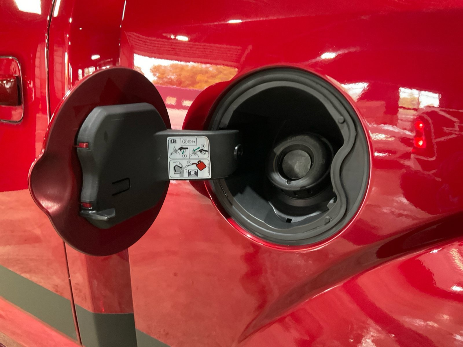 Used 2019 Ford F150 XLT w/ Equipment Group 302A Luxury AWD/4WD image 28