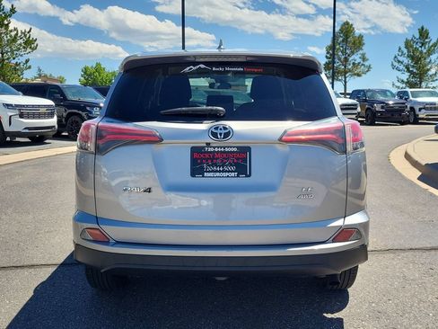 Used 2018 Toyota RAV4 LE w/ All Weather Liner Package AWD/4WD image 5