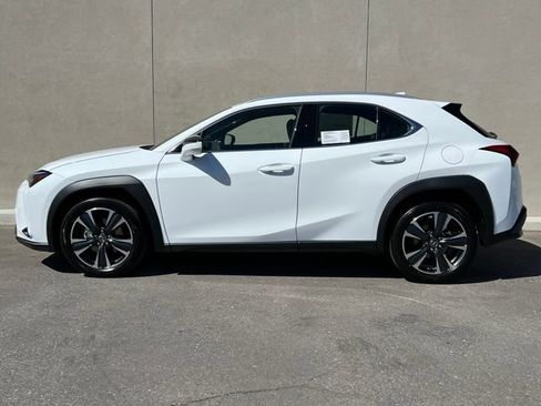 New 2026 Lexus UX 300h FWD image 6