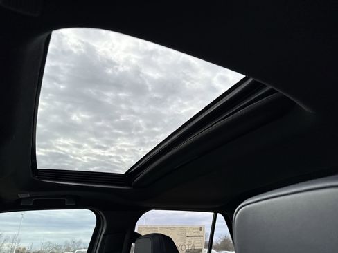 New 2026 Toyota 4Runner Platinum image 15