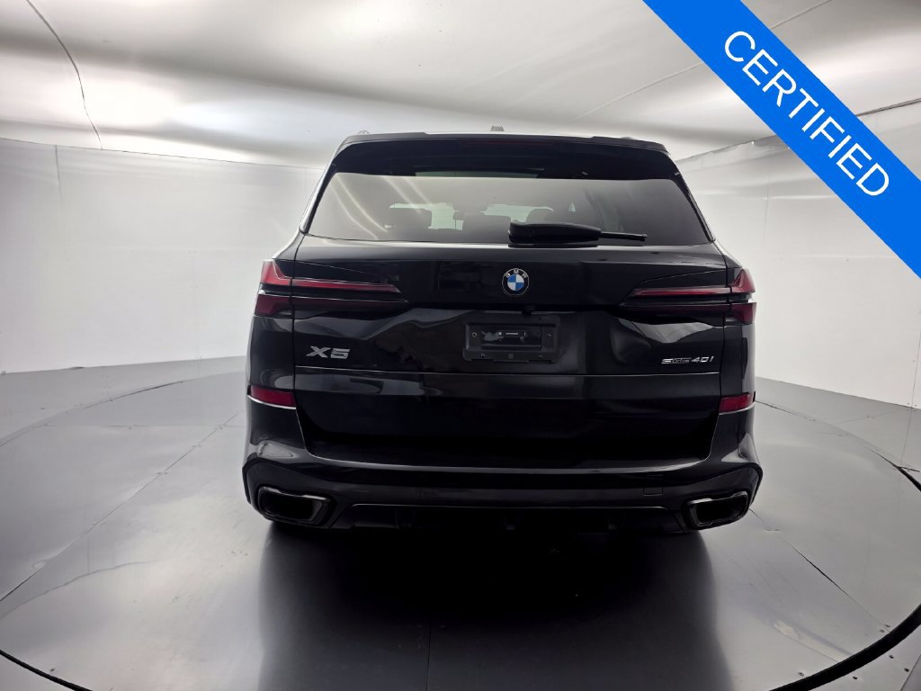 Certified 2024 BMW X5 sDrive40i w/ M Sport Package RWD image 5