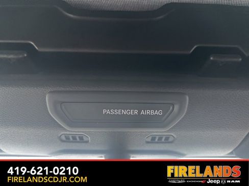 Used 2021 Jeep Wrangler Unlimited Rubicon w/ LED Lighting Group image 26