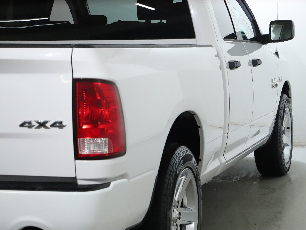 Used 2015 RAM 1500 Express AWD/4WD image 45