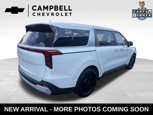 Used 2025 Kia Carnival FWD image 5