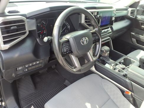 Used 2022 Toyota Tundra SR5 AWD/4WD image 21