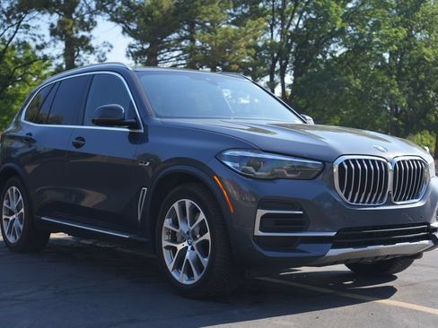 Used 2022 BMW X5 xDrive45e AWD/4WD image 7