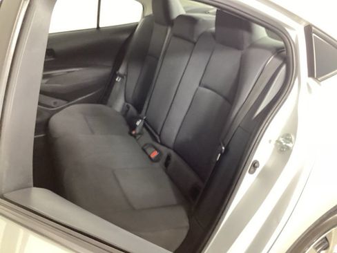 Used 2023 Toyota Corolla LE FWD image 29