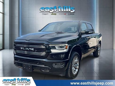 Used 2022 RAM 1500 Laramie AWD/4WD image 1