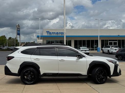 Used 2024 Subaru Outback Premium image 4